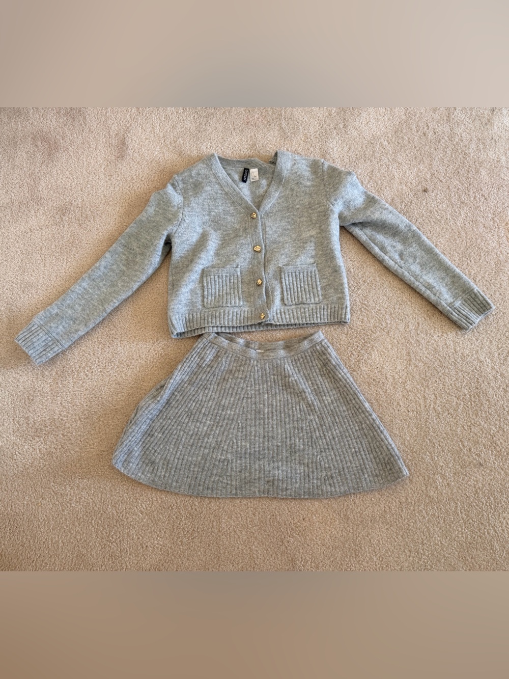 Divided Gray Ribbed Crew Neck Sweater